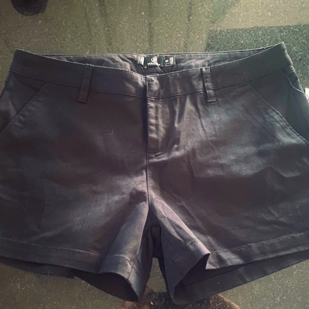 Volcom Black Bermuda Shorts Classic Style